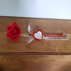 FOREVER RED ROSE glass Baron